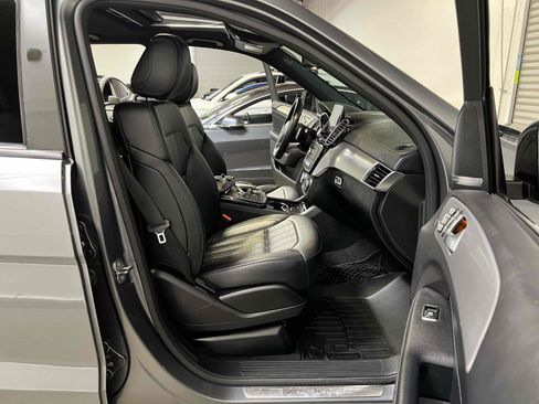 Used 2019 Mercedes-Benz GLE 43 AMG 4MATIC image 5