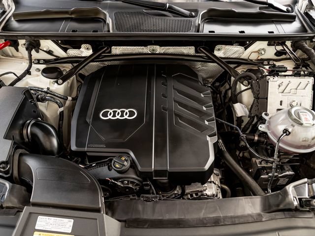 Used 2023 Audi Q5 2.0T Premium w/ Convenience Package AWD/4WD image 44
