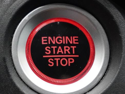 Used 2018 Honda Odyssey EX image 17