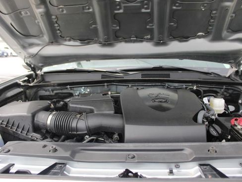 Certified 2023 Toyota Tacoma SR5 w/ Technology Package AWD/4WD image 57