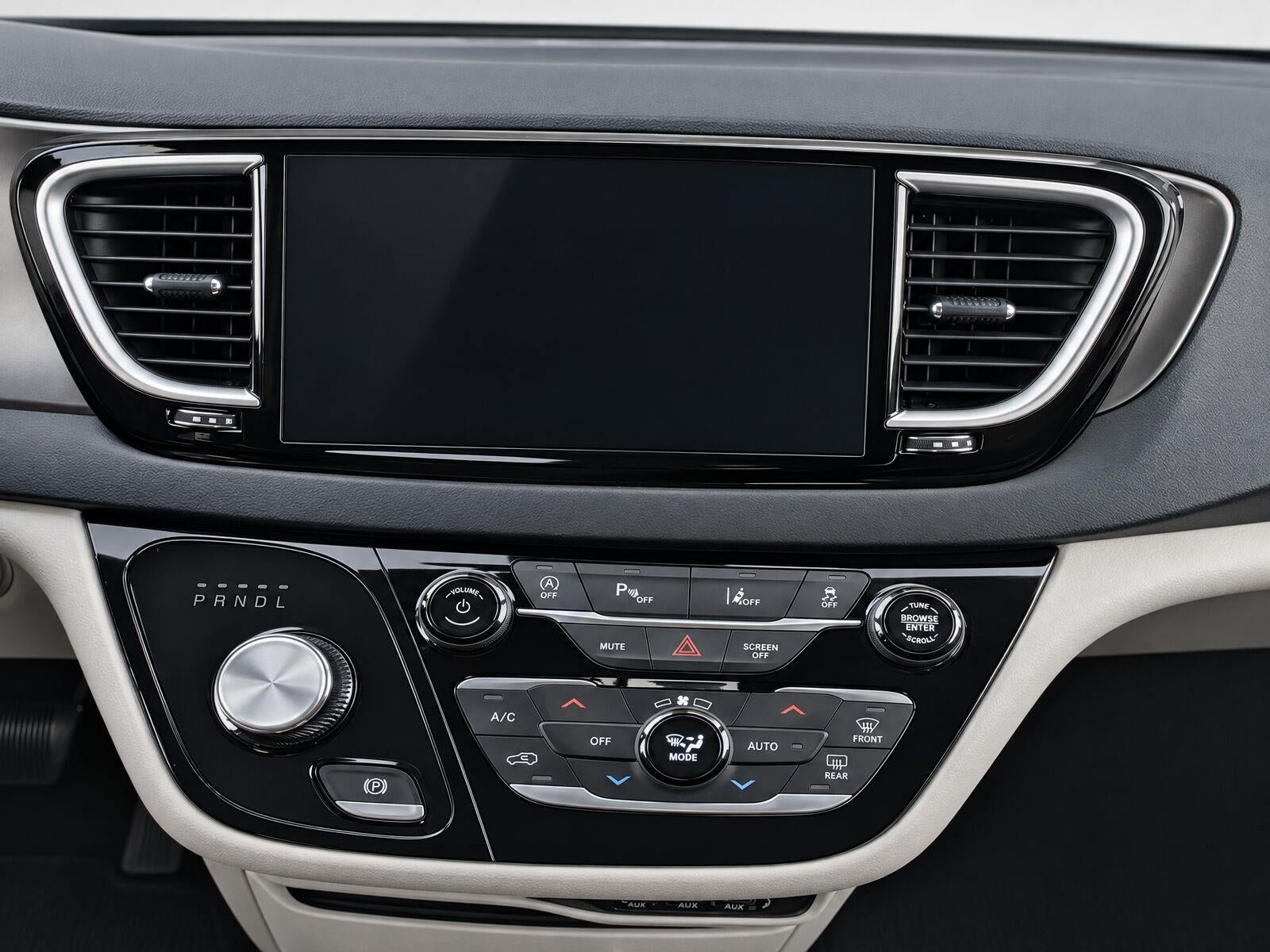 Used 2024 Chrysler Pacifica Touring-L FWD image 24