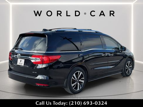 Used 2019 Honda Odyssey Elite image 3