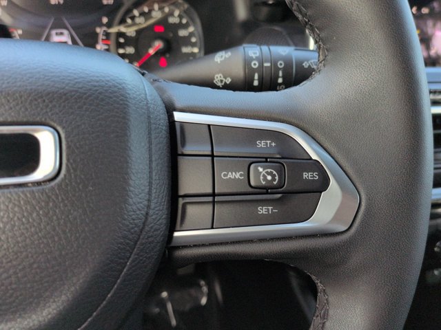 Used 2025 Jeep Compass Latitude w/ Altitude Special Edition AWD/4WD image 23