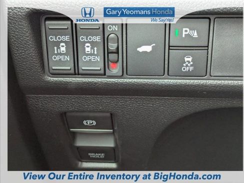 New 2026 Honda Odyssey Touring image 27