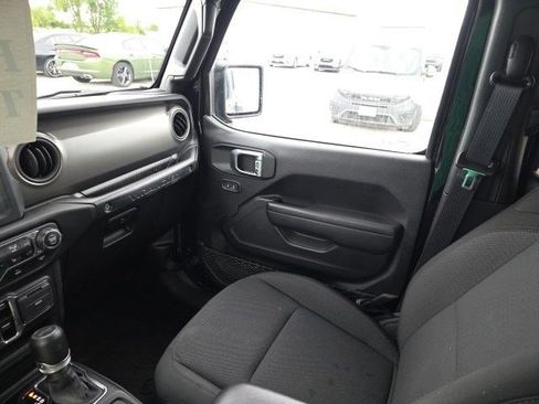 Used 2023 Jeep Wrangler Unlimited w/ Cold Weather Group AWD/4WD image 24