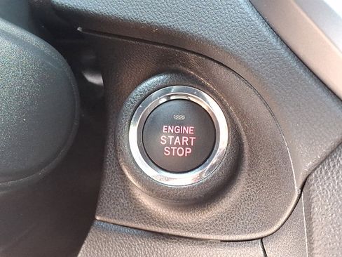 Used 2021 Subaru Ascent Premium w/ Convenience Package image 27