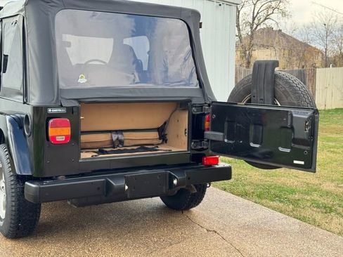 Used 1997 Jeep Wrangler Sahara image 13