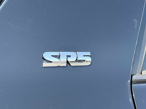 Used 2021 Toyota 4Runner SR5 Premium AWD/4WD image 8