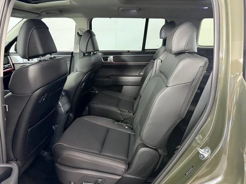 Used 2026 Hyundai Santa Fe Limited FWD image 28