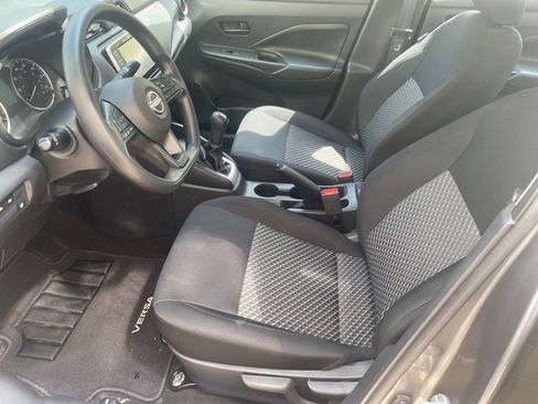 Used 2023 Nissan Versa S FWD image 12