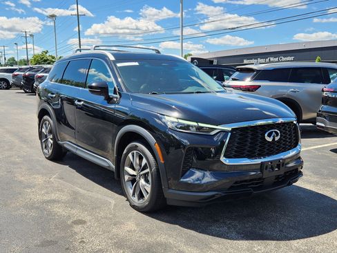 Certified 2023 INFINITI QX60 Luxe w/ Cargo Package AWD/4WD image 2