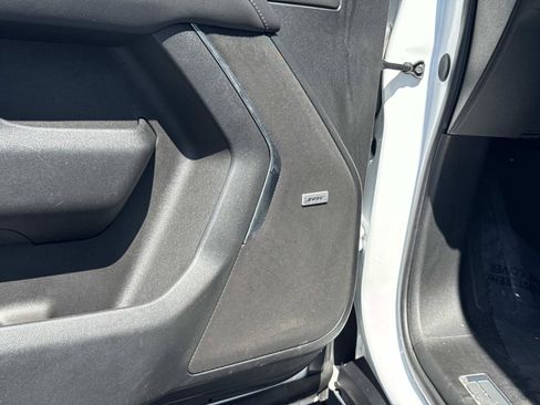 Used 2024 Chevrolet Tahoe LT RWD image 20