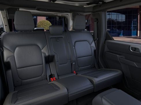New 2026 Ford Bronco Outer Banks AWD/4WD image 11