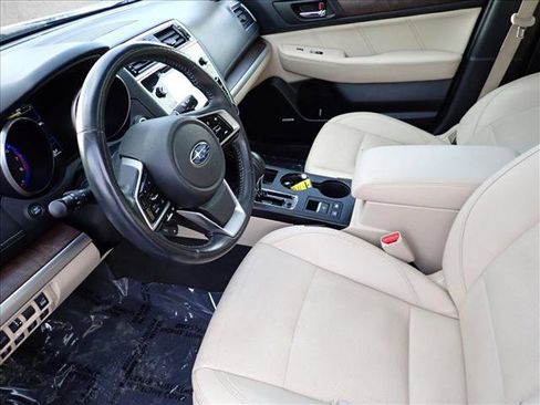 Used 2018 Subaru Outback 3.6R Limited image 12