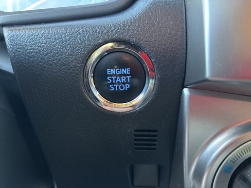 Used 2021 Toyota 4Runner Limited image 23