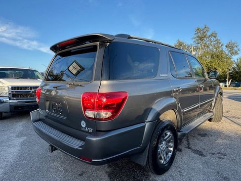 Used 2007 Toyota Sequoia Limited image 7