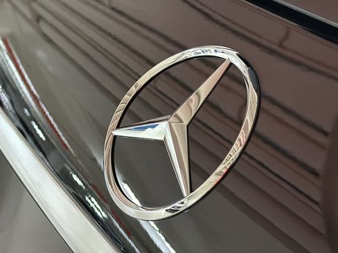 Used 2024 Mercedes-Benz GLE 350 4MATIC image 10