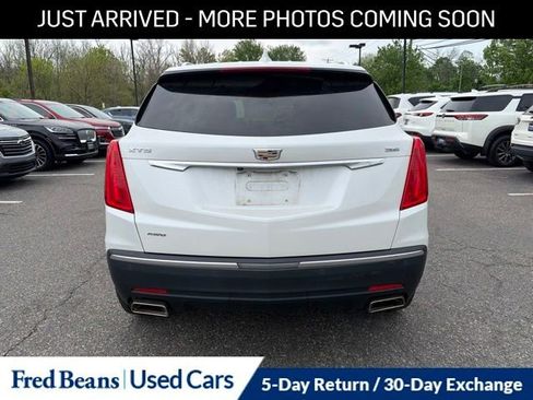 Used 2018 Cadillac XT5 Luxury w/ Driver Awareness Package AWD/4WD image 7