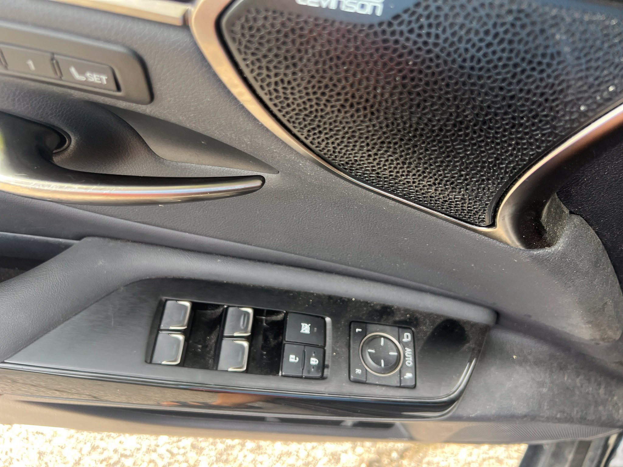 Used 2024 Lexus ES 350 F Sport w/ Accessory Package (Z2) FWD image 23