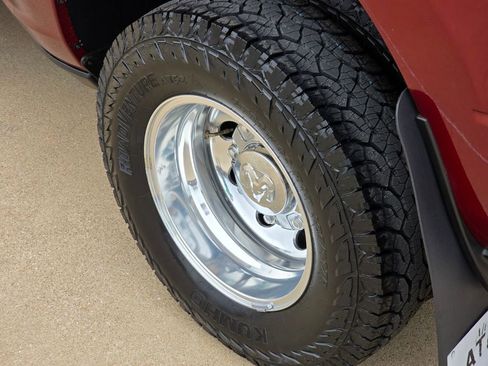 Used 2023 RAM 3500 Laramie image 11