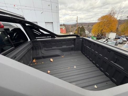 New 2025 Chevrolet Colorado Trail Boss w/ Midnight Edition image 12