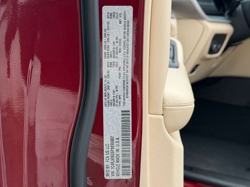 Used 2023 Jeep Grand Cherokee L Limited image 20