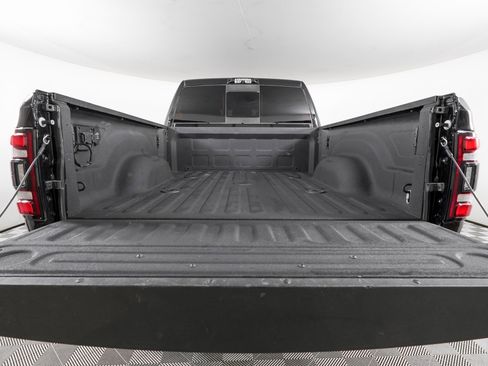 Used 2022 RAM 2500 Limited image 7