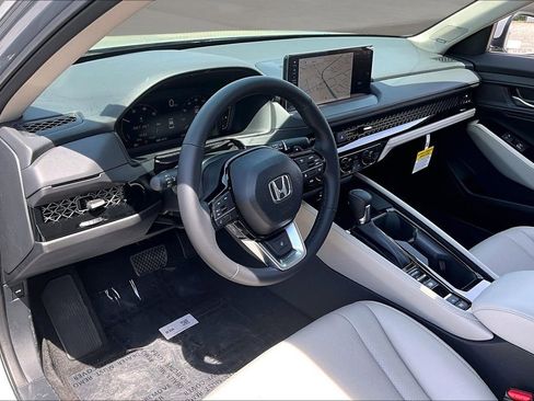 New 2026 Honda Accord Touring image 7