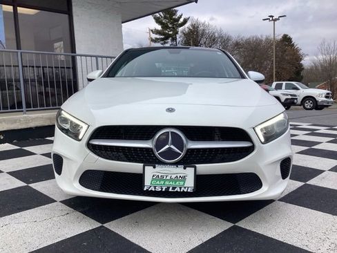 Used 2019 Mercedes-Benz A 220 4MATIC image 3