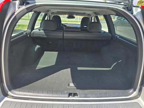 Used 2005 Volvo V70 2.4 image 11