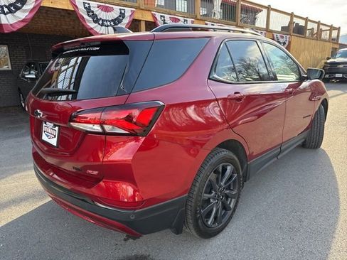 Used 2024 Chevrolet Equinox RS w/ LPO, Floor Liner Package image 8