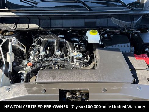 Used 2025 Nissan Pathfinder S FWD image 44