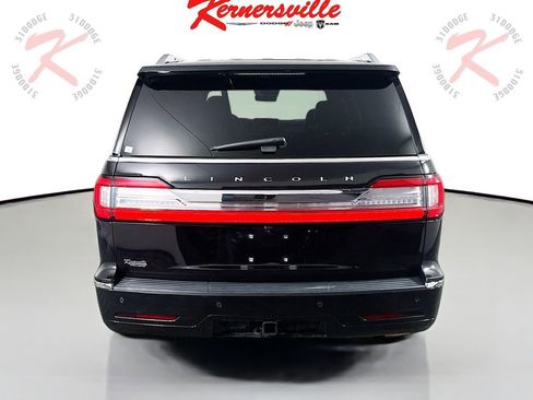 Used 2021 Lincoln Navigator Reserve image 6