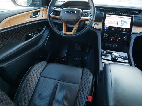 Used 2021 Jeep Grand Cherokee L Summit image 9