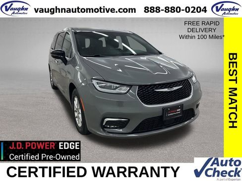 Used 2025 Chrysler Pacifica Select FWD image 1