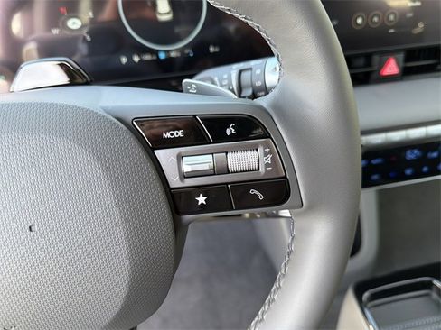 New 2026 Hyundai Ioniq 5 SE image 25