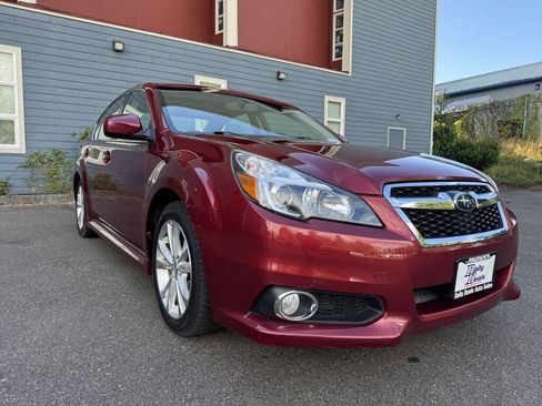 Used 2014 Subaru Legacy 2.5i Limited AWD/4WD image 5