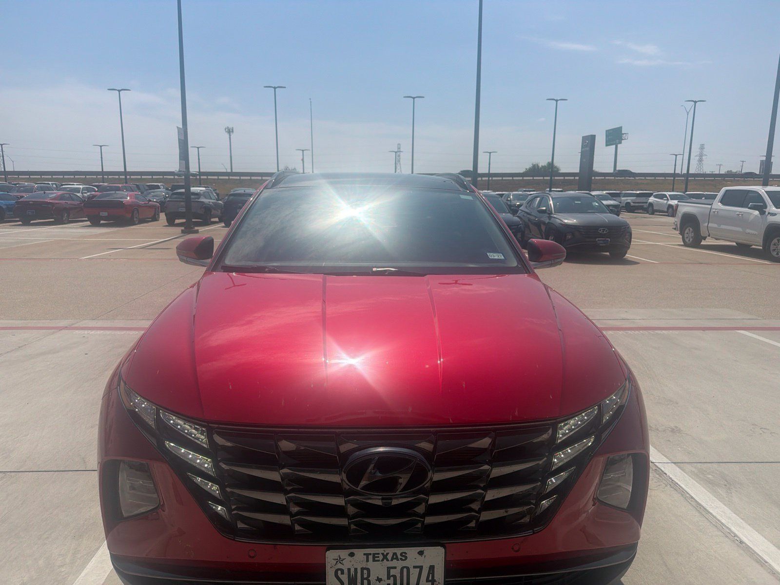 Used 2023 Hyundai Tucson Limited AWD/4WD image 2