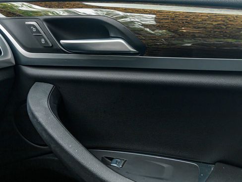 Used 2021 BMW X3 xDrive30i w/ Convenience Package image 23