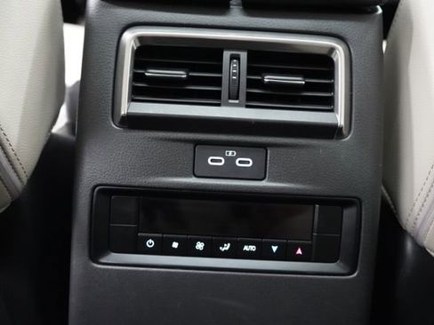 Used 2024 MAZDA CX-90 Plug-In Hybrid w/ Preferred AWD/4WD image 28