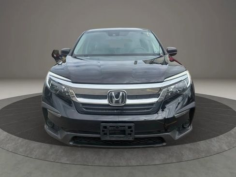 Used 2019 Honda Pilot LX image 2