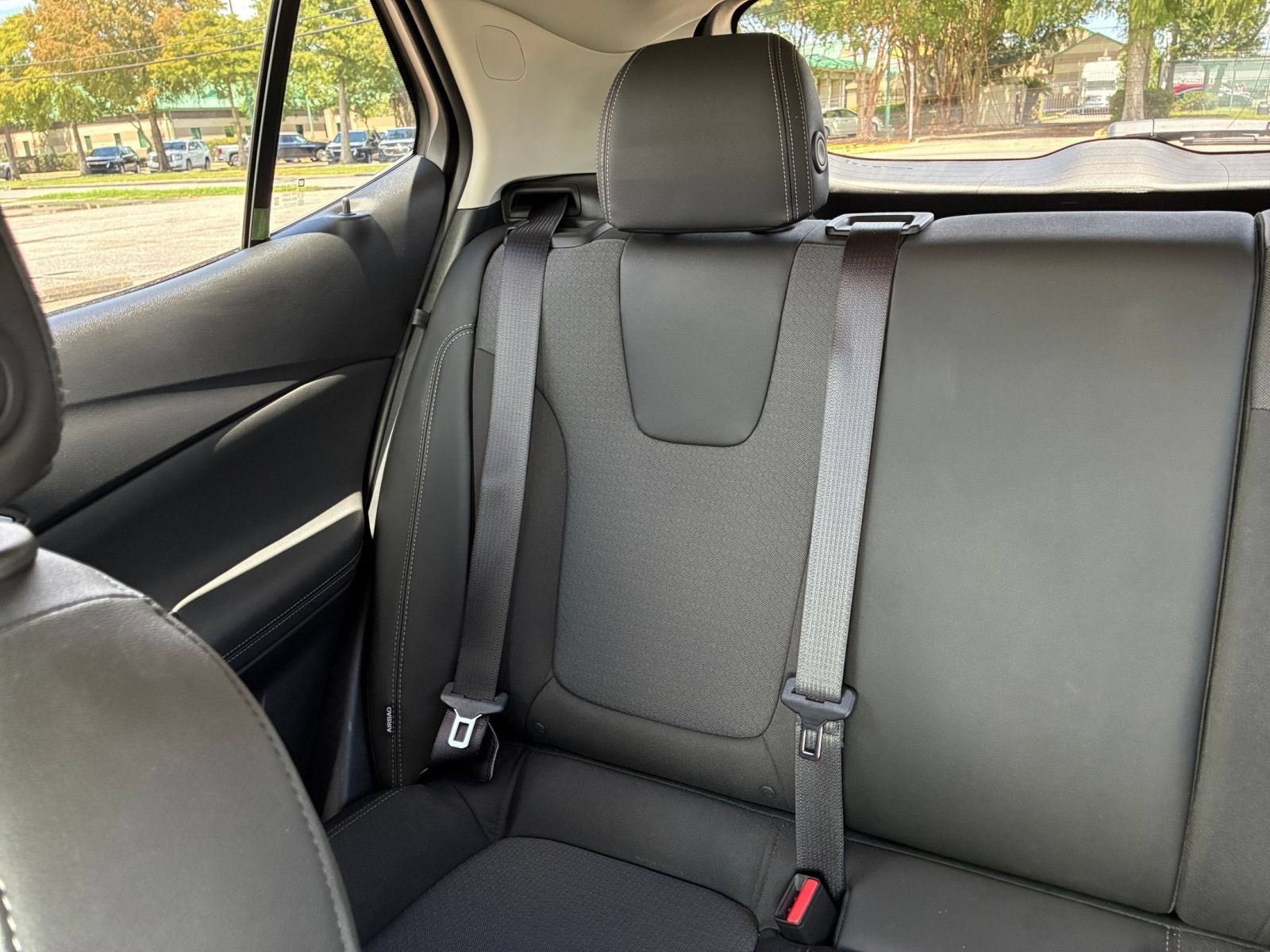 Used 2026 Buick Encore GX Preferred FWD image 37