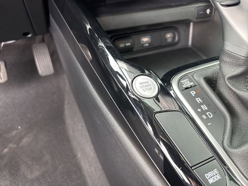 Certified 2023 Kia Soul S FWD image 23