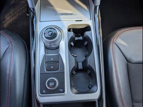Used 2023 Ford Explorer ST-Line image 12