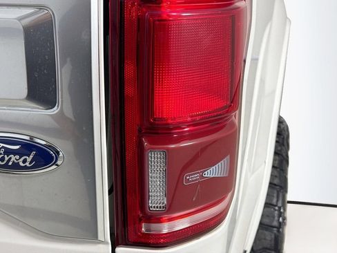 Used 2017 Ford F150 King Ranch w/ Equipment Group 601A Luxury AWD/4WD image 36