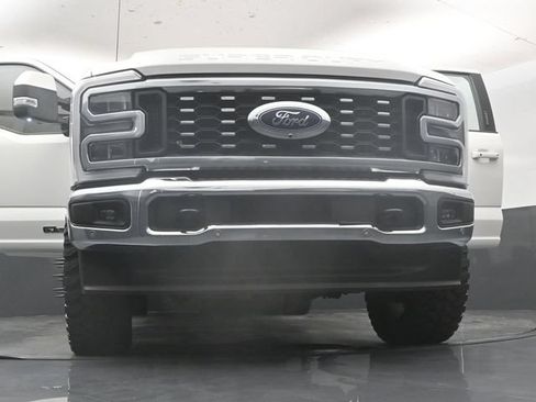 Used 2023 Ford F350 Lariat w/ Lariat Ultimate Package AWD/4WD image 65