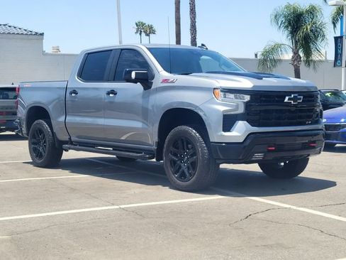 Used 2025 Chevrolet Silverado 1500 LT Trail Boss w/ LT Trail Boss Premium Package AWD/4WD image 40