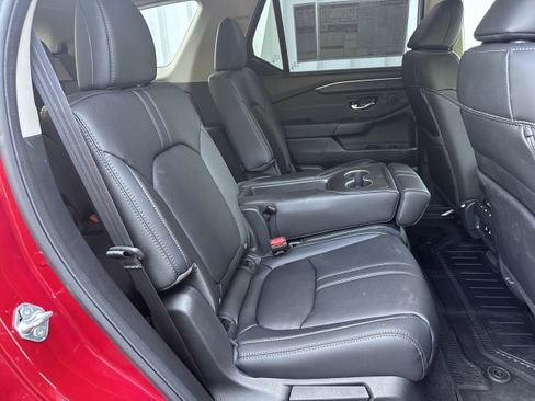 New 2026 Honda Pilot Touring image 15