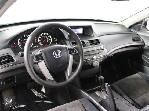 Used 2010 Honda Accord LX-P image 8