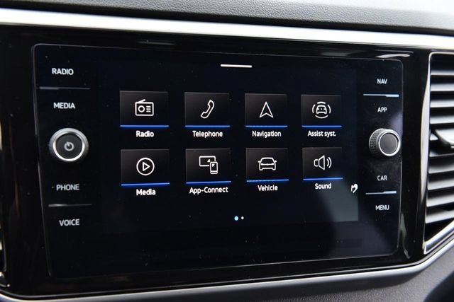 Used 2023 Volkswagen Atlas Cross Sport SEL R-Line AWD/4WD image 14